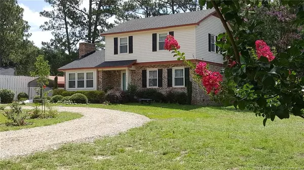 5424 Thompson Circle, Hope Mills, NC 28348