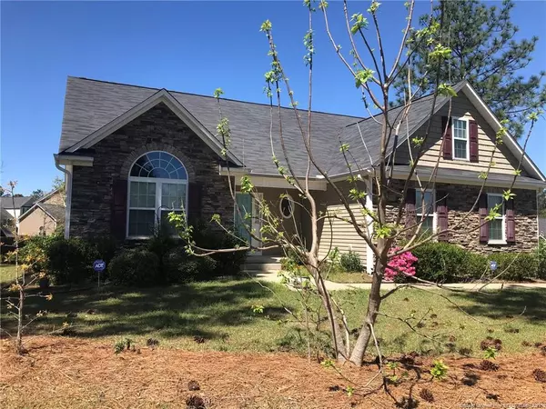 15 Victorian Oak Court, Bunnlevel, NC 28323