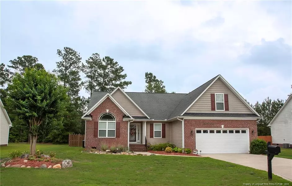 932 SATINWOOD Court, Fayetteville, NC 28312