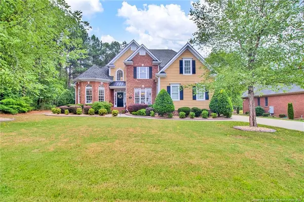 86 SKIPPING WATER Drive, Spring Lake, NC 28390