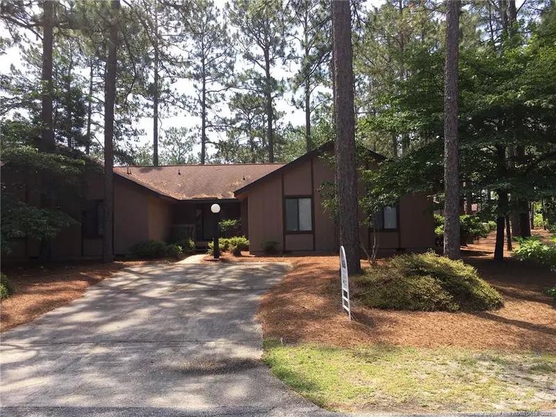 6811 B S Staff Road, Fayetteville, NC 28306