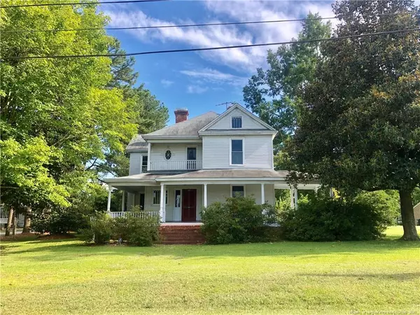 309 E H Street, Erwin, NC 28339