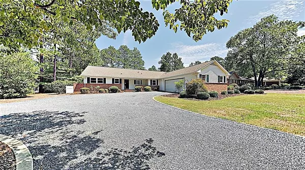 79 Hardee Lane, Whispering Pines, NC 28327