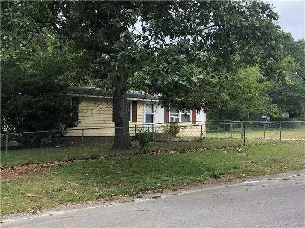 160 Pecan Street, Spring Lake, NC 28390