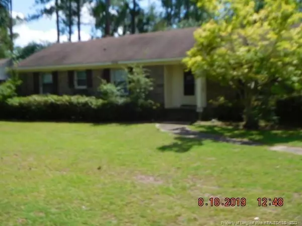 501 Chesapeake Place, Fayetteville, NC 28311