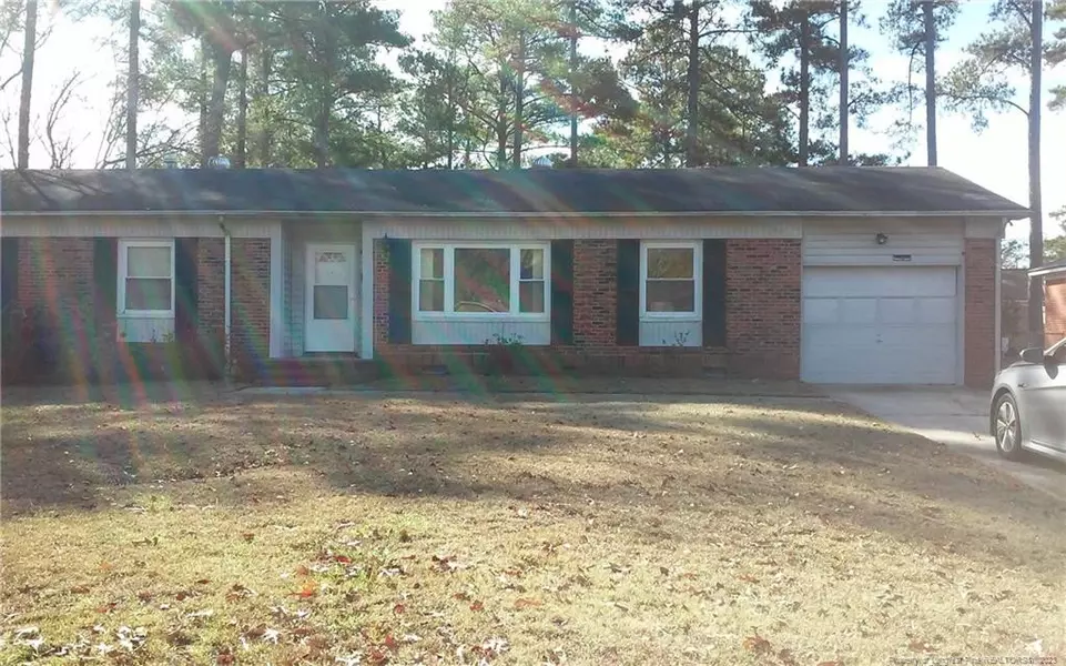 536 Glen Canyon Drive, Fayetteville, NC 28303