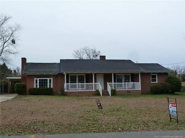 6411 Deland Avenue, Fayetteville, NC 28303