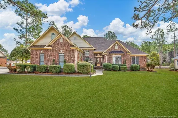 7 Pebble Beach Point, Sanford, NC 27332