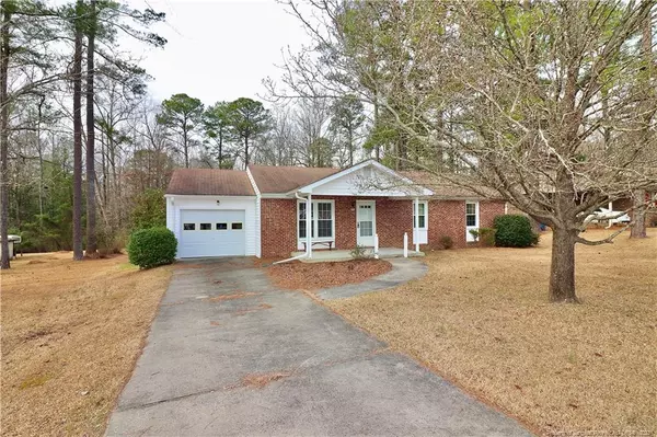224 Holly Street, Vass, NC 28394