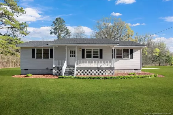 6028 River Road, Wade, NC 28395