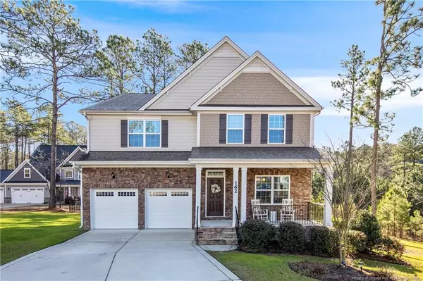 162 Heatherspring Way, Spring Lake, NC 28390