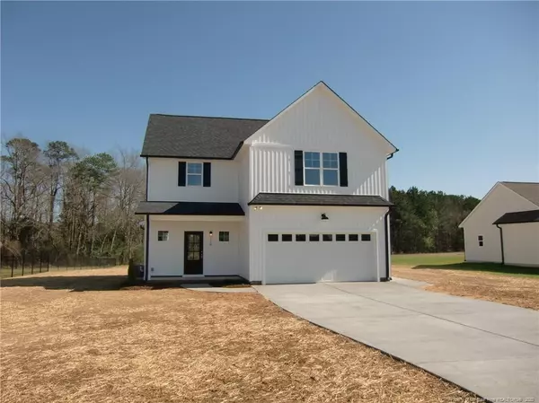 718 Maple Avenue, Dunn, NC 28334