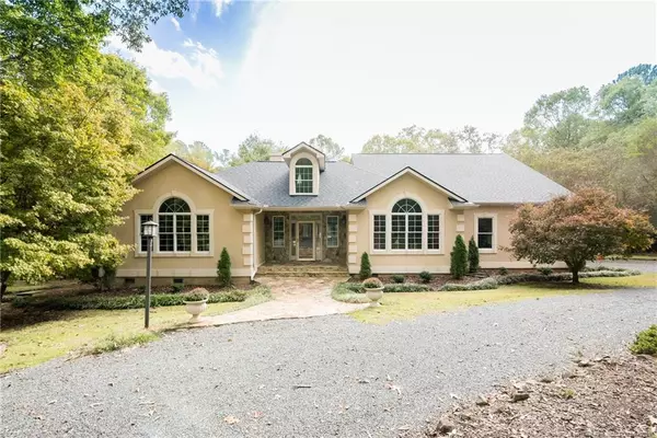 274 Woodhaven Drive, New Hill, NC 27562