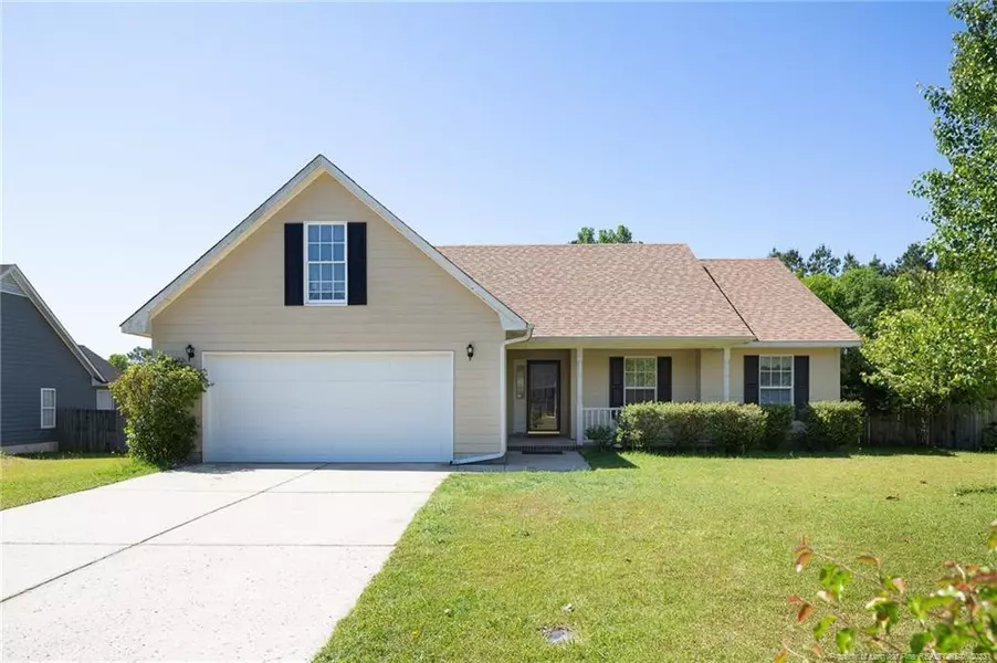 112 Winterfield Drive, Raeford, NC 28376