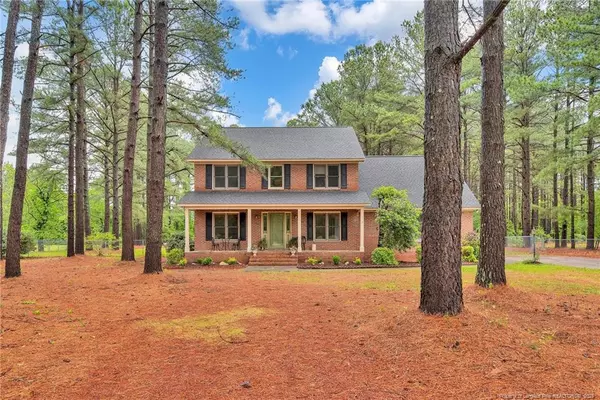 280 W Dove Ridge Lane, Spring Lake, NC 28390