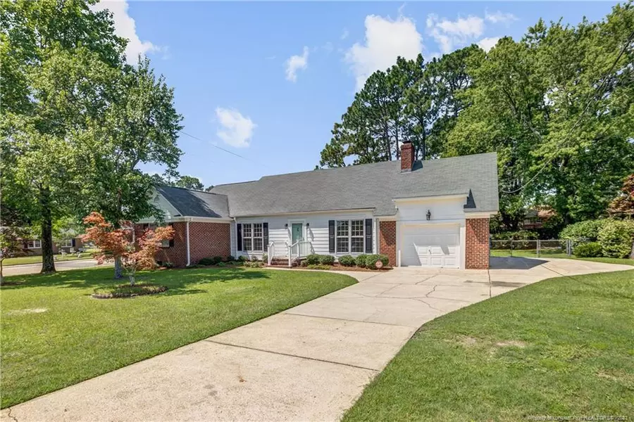 2626 Trenton Road, Fayetteville, NC 28304