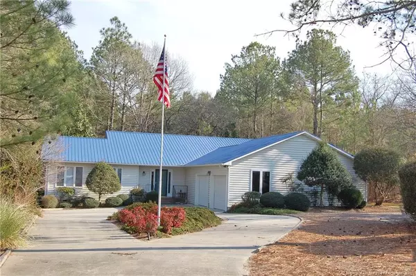 609 Dove Court, Vass, NC 28394
