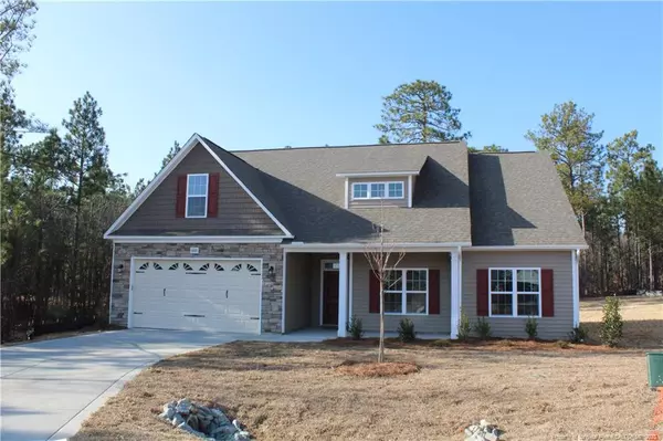 1608 Redbud Court, Aberdeen, NC 28315