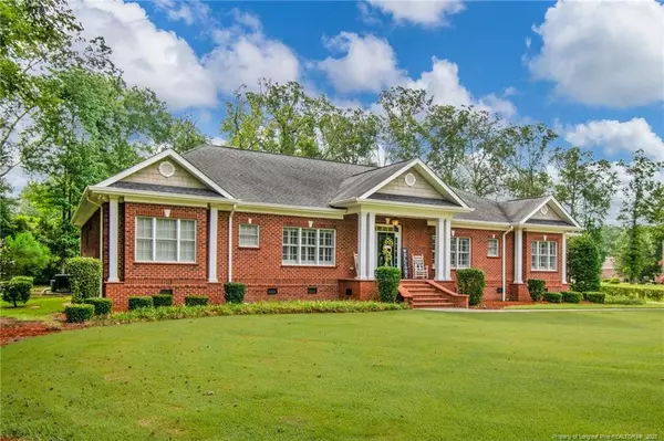 389 Brookgreen Drive, Lumberton, NC 28358