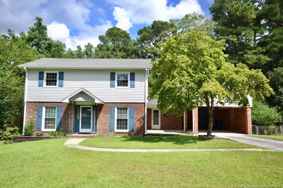 726 Dandridge Drive, Fayetteville, NC 28303