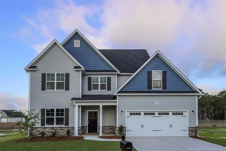 127 Cloverwood Lane, Raeford, NC 28376