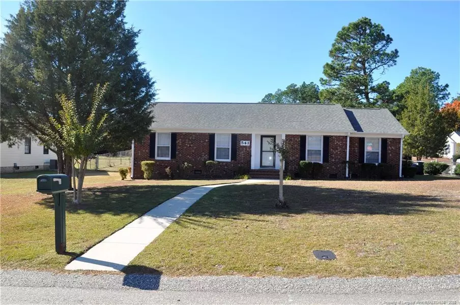 541 Deerpath Drive, Fayetteville, NC 28311