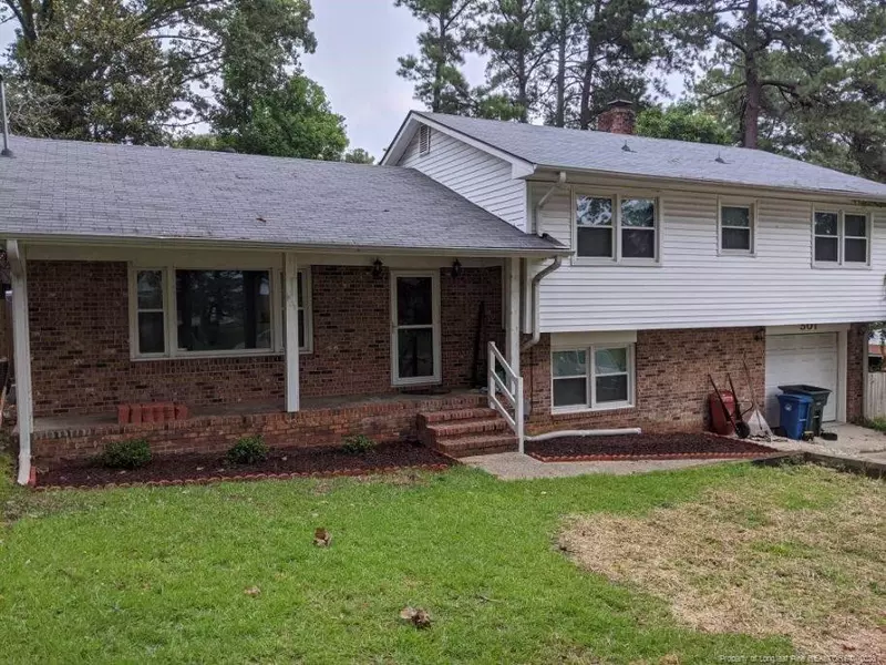 501 Warmsprings Drive, Fayetteville, NC 28303