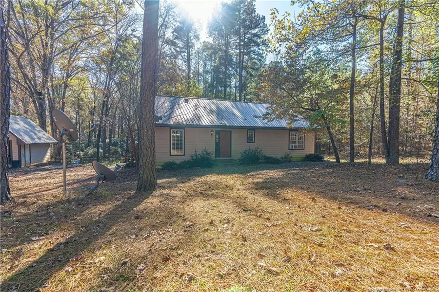 108 Gelding Gap Lane, Carthage, NC 28327