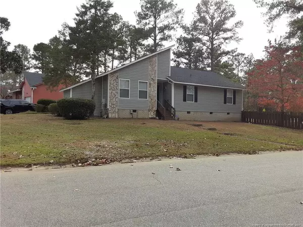 3943 Foster Drive, Fayetteville, NC 28311