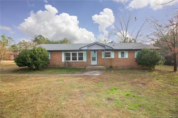 3279 Lakebay Road, Vass, NC 28394