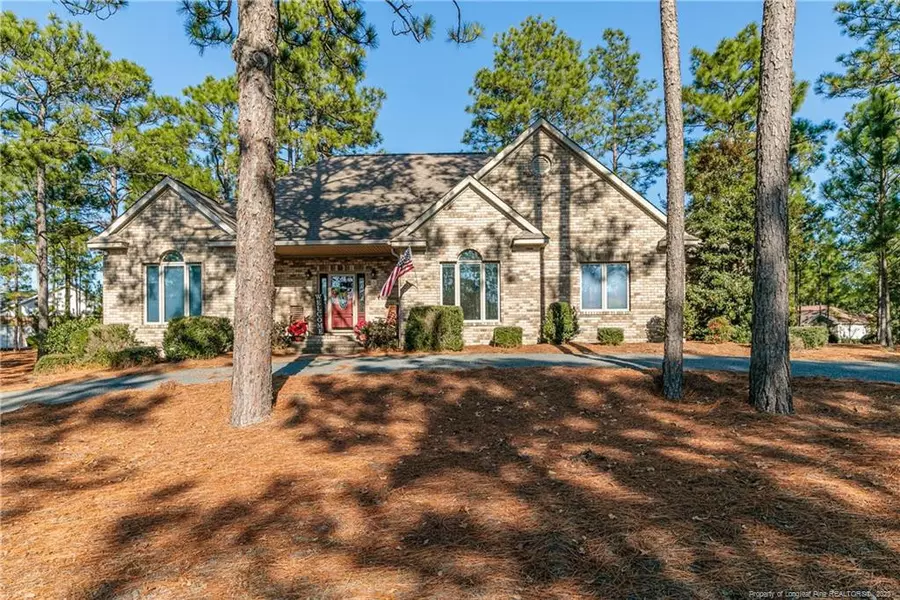 10 Greenville Lane, Pinehurst, NC 28374