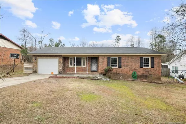 128 Brewster Drive, Fayetteville, NC 28303