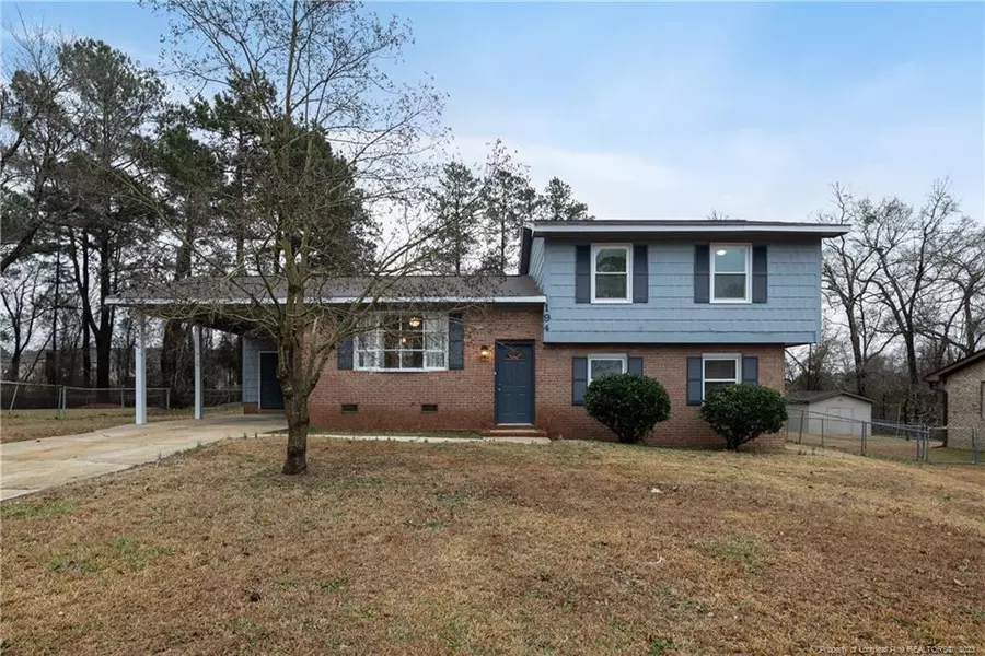 194 Paddlewheel Road, Fayetteville, NC 28314