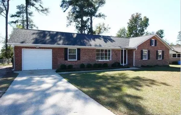 528 Dandridge Drive, Fayetteville, NC 28303