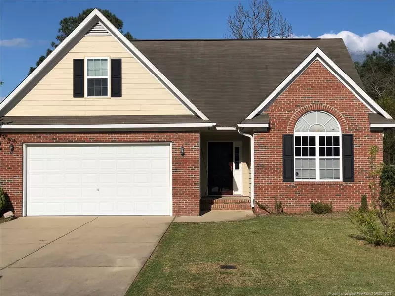 2912 Flowering Bradford Way, Fayetteville, NC 28306