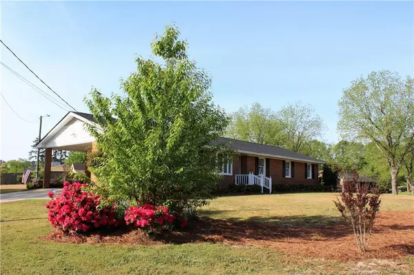 2038 Dunn Road, Eastover, NC 28312