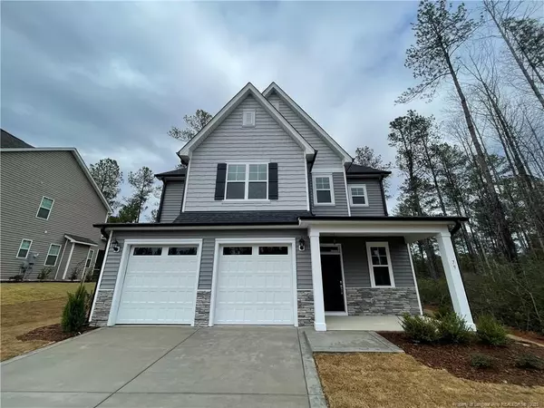 79 Kensington Drive, Spring Lake, NC 28390