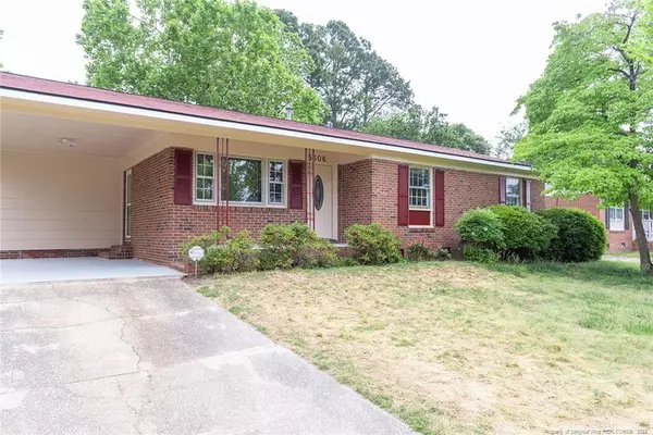 5606 Carson Drive, Fayetteville, NC 28303