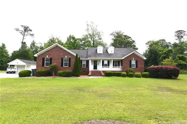 5304 Simmons Drive, Lumberton, NC 28360