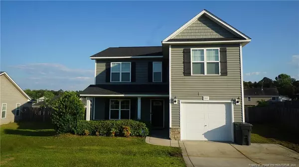 2537 Hunting Bow Drive, Hope Mills, NC 28348