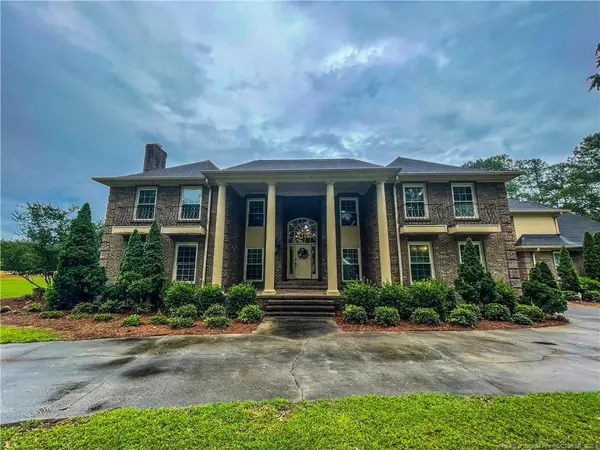 3886 N Mitchell Ford Road, Clarkton, NC 28433