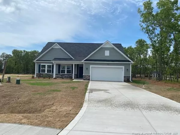 1460 Whitney Drive, Aberdeen, NC 28315