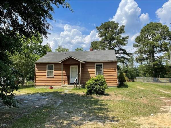 513 E 6th Avenue,  Raeford,  NC 28376