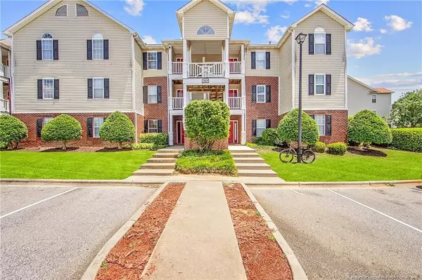 343 Bubble Creek Court #8, Fayetteville, NC 28311