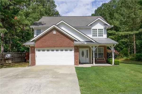 825 Blue Bird Drive, Vass, NC 28394