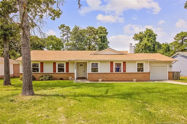 6750 weeping  Water Run Run, Fayetteville, NC 28314