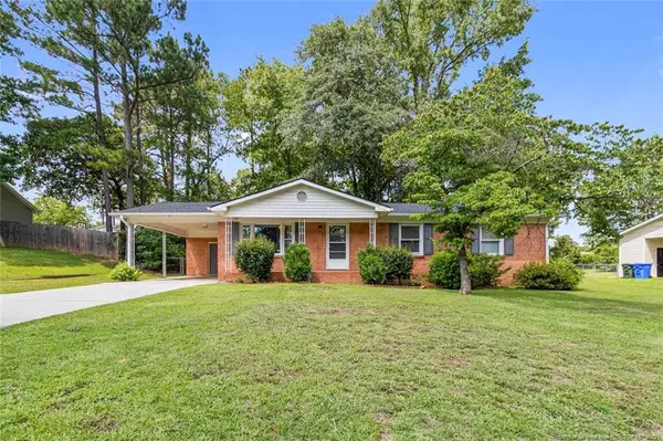 7574 Jennings Lane, Fayetteville, NC 28303