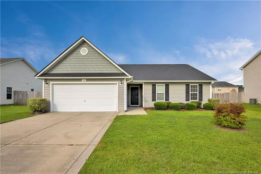 224 Roanoke Drive, Raeford, NC 28376