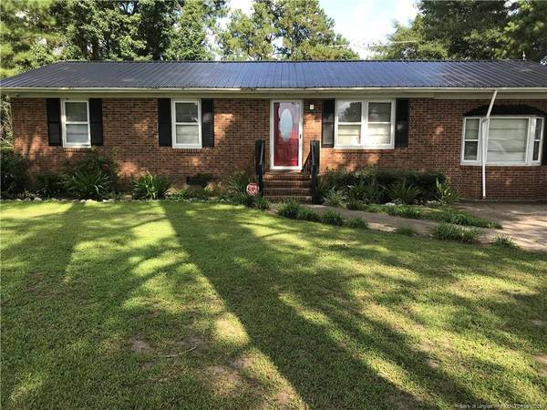 477 Calico Bay Road,  Teachey,  NC 28464