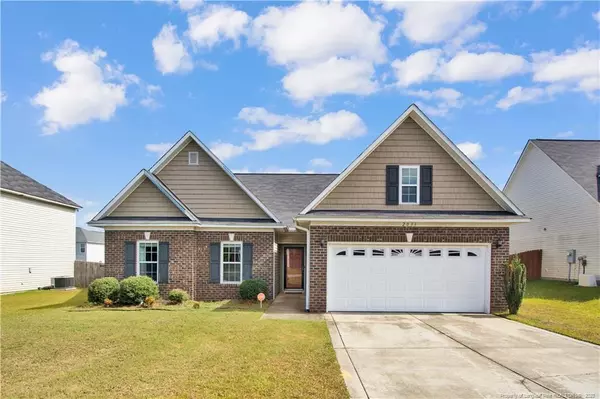 2033 Gray Goose Loop, Fayetteville, NC 28306